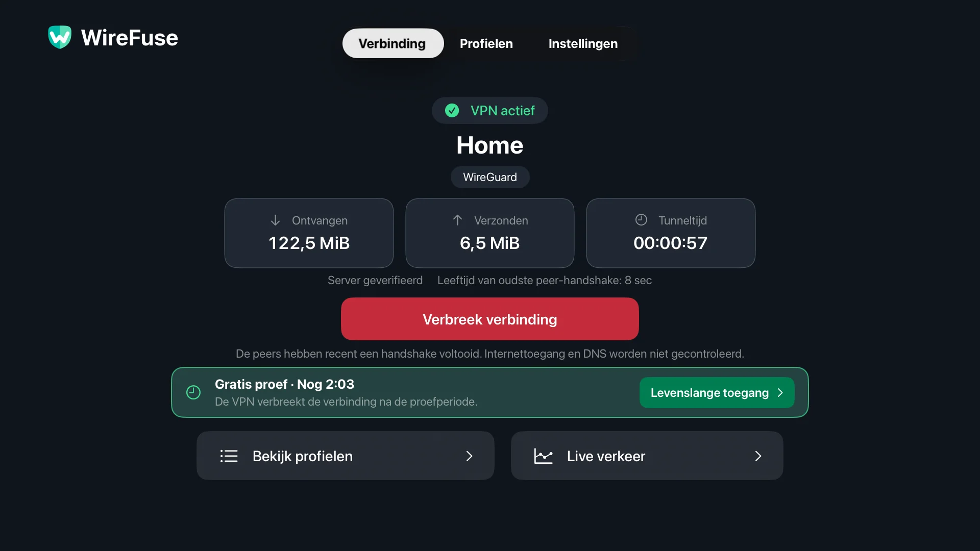 WireFuse Verbindingsscherm: Thuisprofiel, VPN-status, peer-verificatie, overdrachtstotalen en Verbinding verbreken.